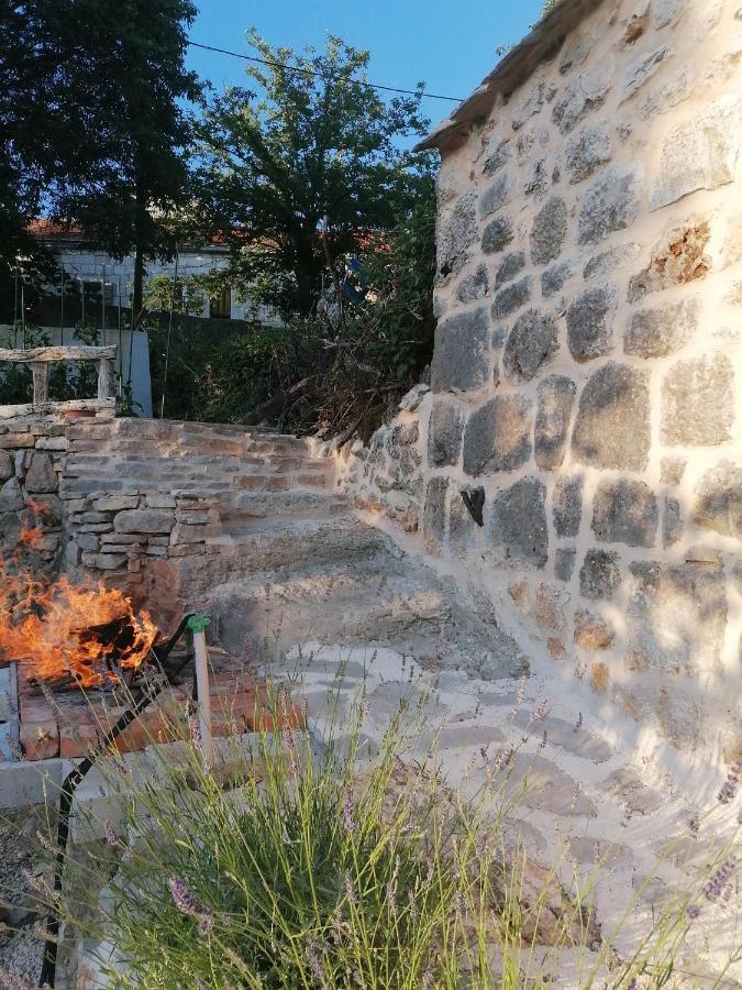 The Old Stable 1861 Villa Imotski Buitenkant foto