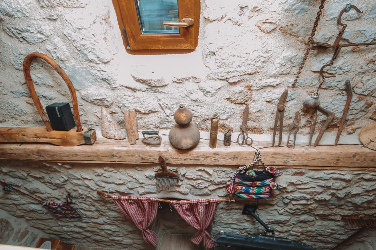 The Old Stable 1861 Villa Imotski Buitenkant foto