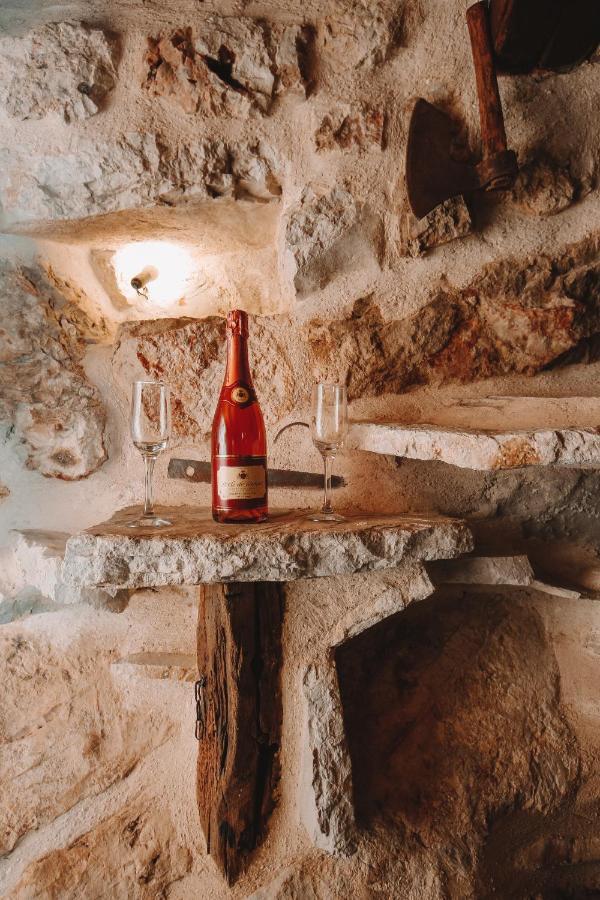 The Old Stable 1861 Villa Imotski Buitenkant foto
